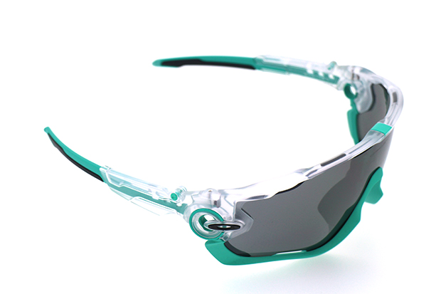 OAKLEYの人気モデル “JAWBREAKERの新色”は、色がいい！ - JAWBREAKER ...